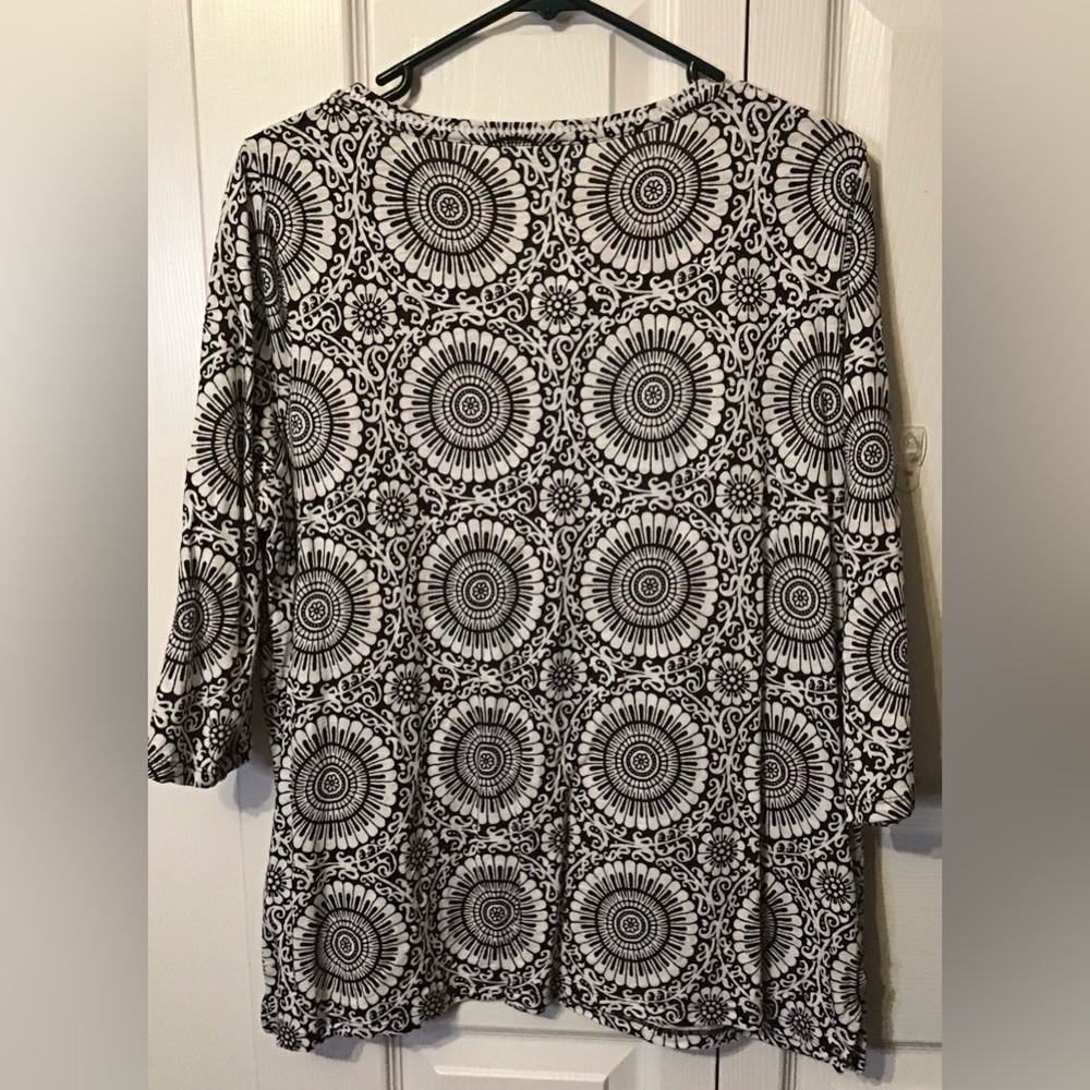 Talbots blouse.  Size 1XP - Picture 2 of 5